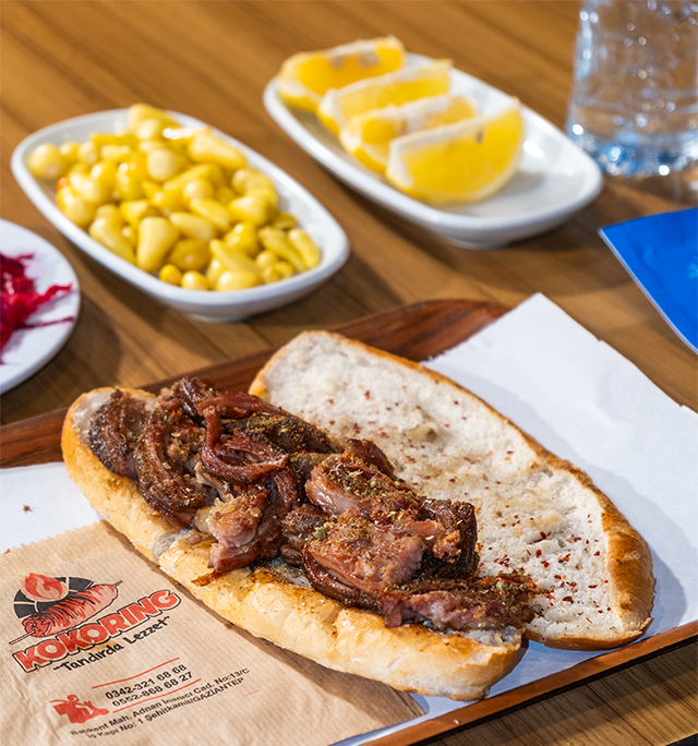Kokoreçler